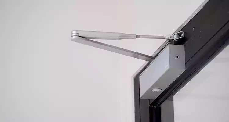 Screen Door Closer Installation in Palm Springs, FL